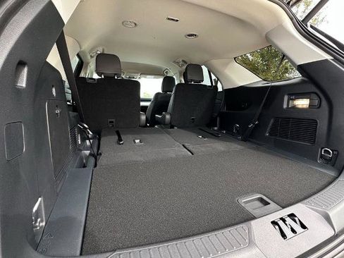 New 2026 Ford Explorer Active w/ Active Comfort Package image 30