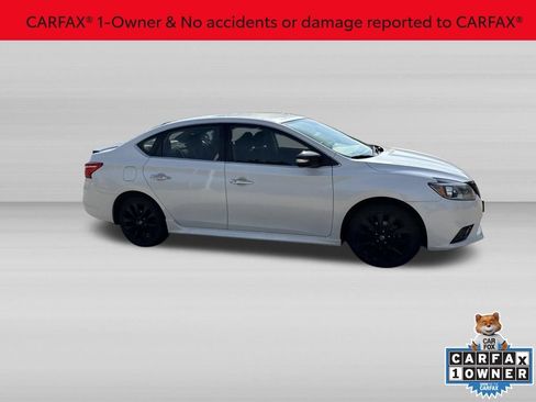 Used 2018 Nissan Sentra SR w/ SR Midnight Edition Package FWD image 3
