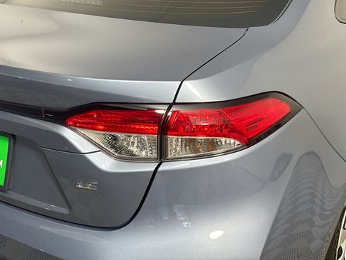 Used 2024 Toyota Corolla LE FWD image 33