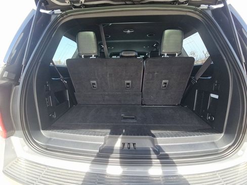 Used 2020 Ford Expedition XLT image 6