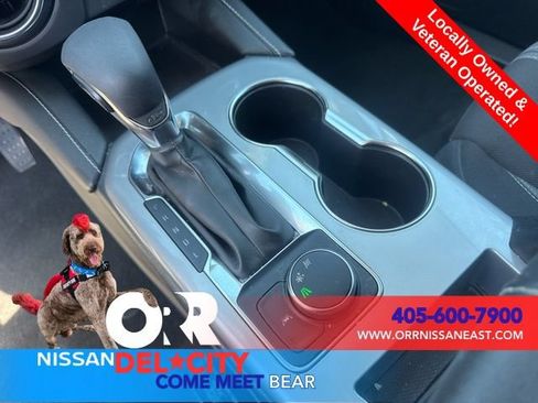 Used 2025 Chevrolet Blazer LT FWD image 26