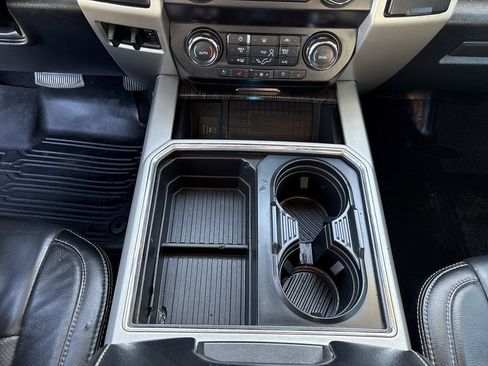 Used 2020 Ford F350 Lariat w/ Lariat Ultimate Package image 21