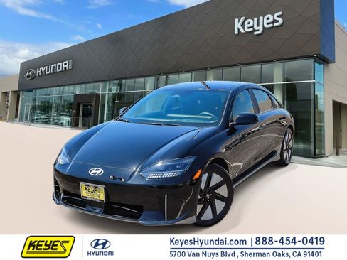 Certified 2024 Hyundai Ioniq 6 SE RWD image 1