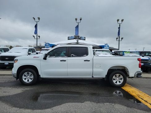Used 2023 Chevrolet Silverado 1500 W/T w/ WT Safety Package AWD/4WD image 2