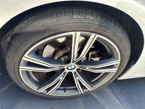 Used 2022 BMW 330i Sedan w/ Driving Assistance Package RWD image 11