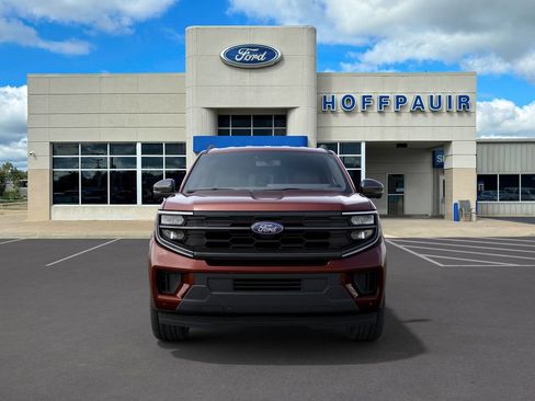 New 2027 Ford Expedition Max Active AWD/4WD image 3
