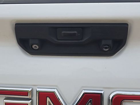 Used 2021 GMC Sierra 3500 Denali w/ Denali Ultimate Package AWD/4WD image 13