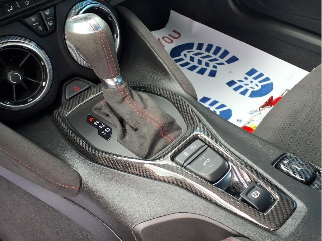 Used 2022 Chevrolet Camaro ZL1 RWD image 8