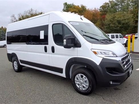 Used 2025 RAM ProMaster 2500 image 2