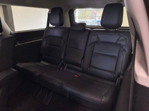 New 2025 Lincoln Navigator L Reserve image 13