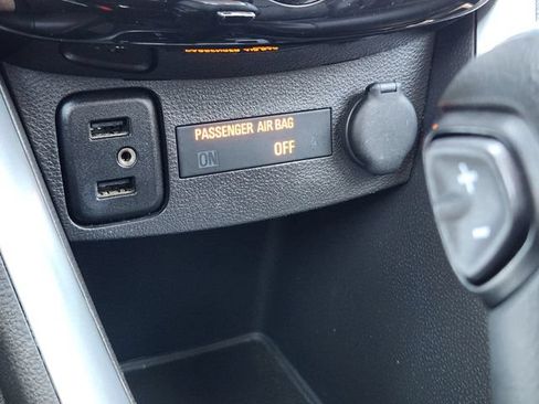 Used 2017 Chevrolet Trax Premier w/ Driver Confidence II Package FWD image 22