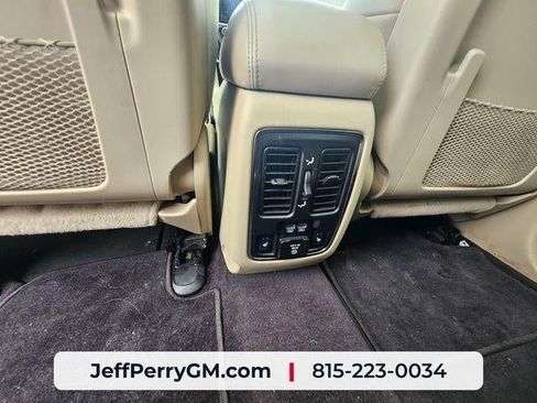 Used 2019 Jeep Grand Cherokee Limited w/ Luxury Group II AWD/4WD image 17