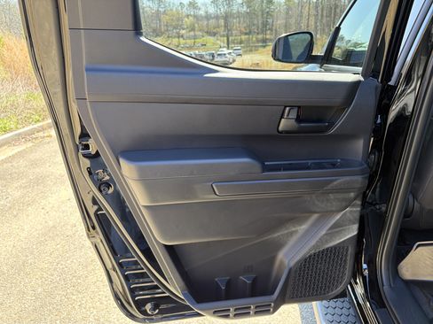 Used 2026 Toyota Tacoma SR5 image 21