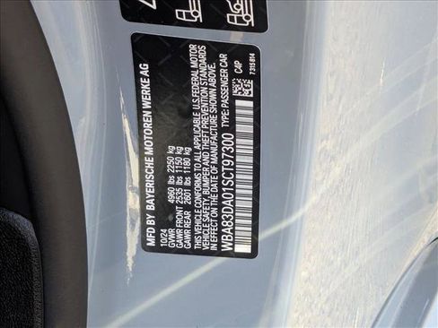 Used 2025 BMW 440i xDrive Coupe w/ Premium Package image 25