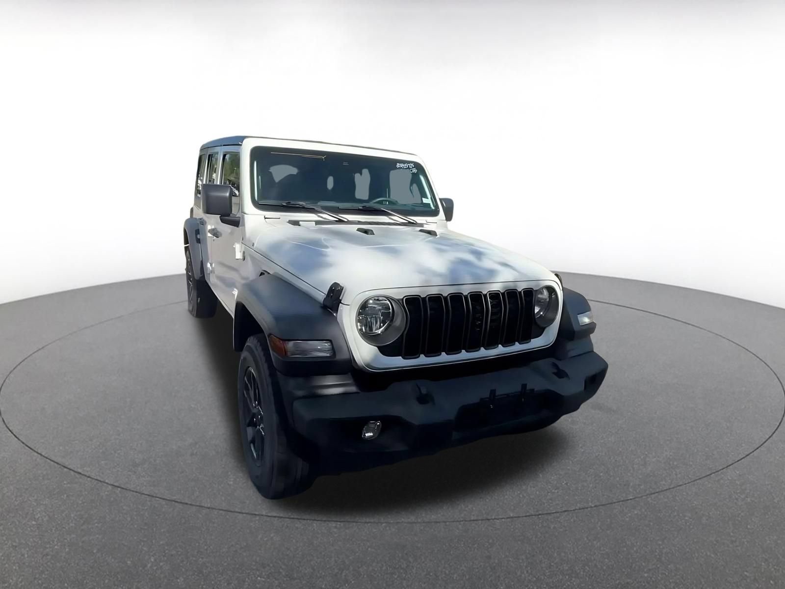 Used 2025 Jeep Wrangler Unlimited Sport AWD/4WD image 3