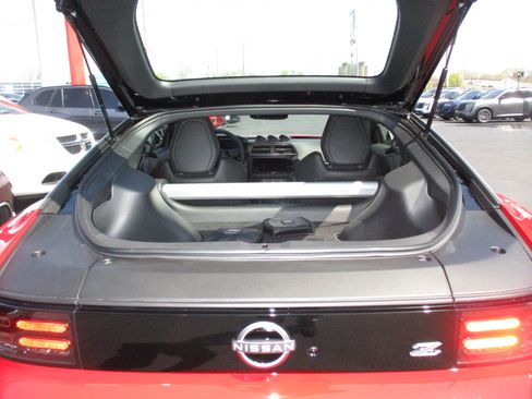 New 2026 Nissan Z Performance w/ Floor Mat Package RWD image 7