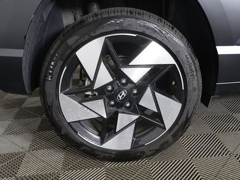 Used 2025 Hyundai Kona Limited AWD/4WD image 22