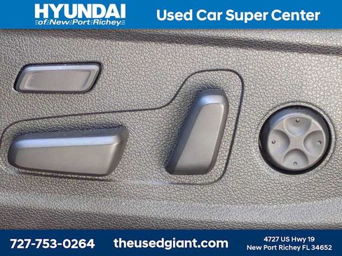 Used 2020 Hyundai Palisade Limited AWD/4WD image 23