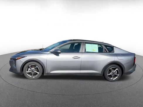 Used 2025 Kia K4 FWD image 9