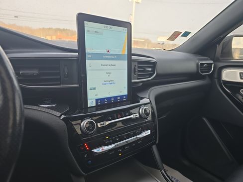 Used 2022 Ford Explorer ST w/ Equipment Group 401A image 30