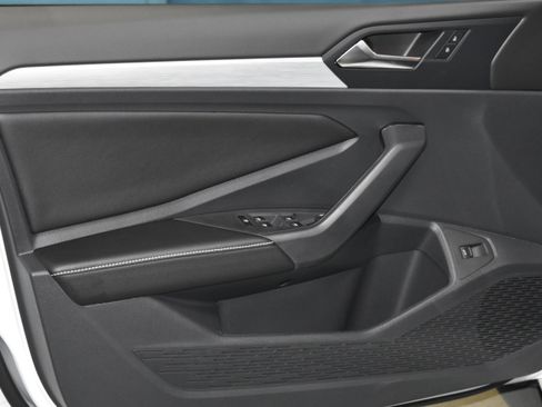 New 2026 Volkswagen Jetta Sport image 3