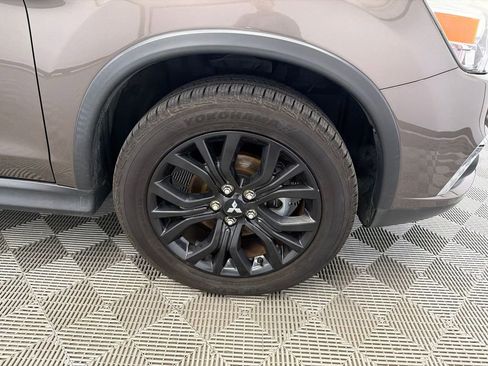 Used 2017 Mitsubishi Outlander Sport FWD image 12