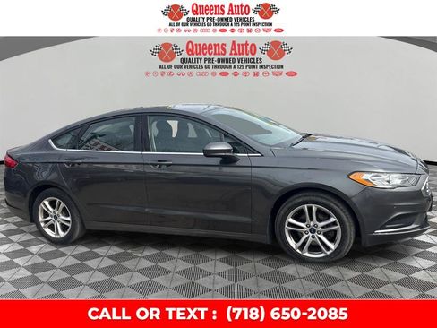 Used 2018 Ford Fusion SE image 8