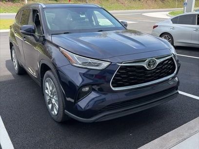 Used 2021 Toyota Highlander Limited