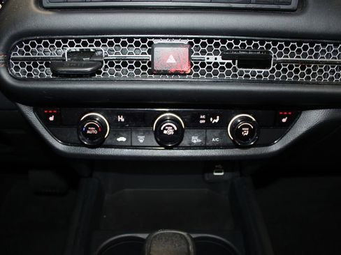Used 2024 Honda HR-V Sport image 27