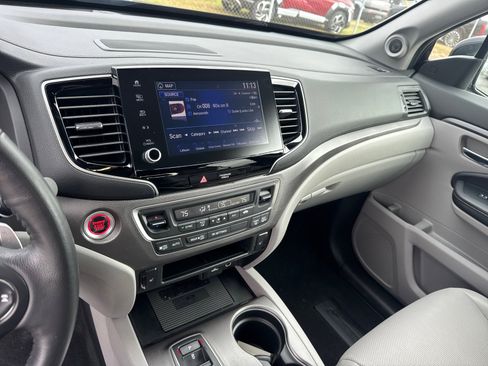 Used 2023 Honda Ridgeline RTL-E image 25