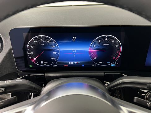 New 2025 Mercedes-Benz GLA 250 4MATIC image 28