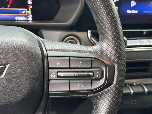 Used 2023 Chevrolet Colorado Trail Boss w/ Technology Package image 25