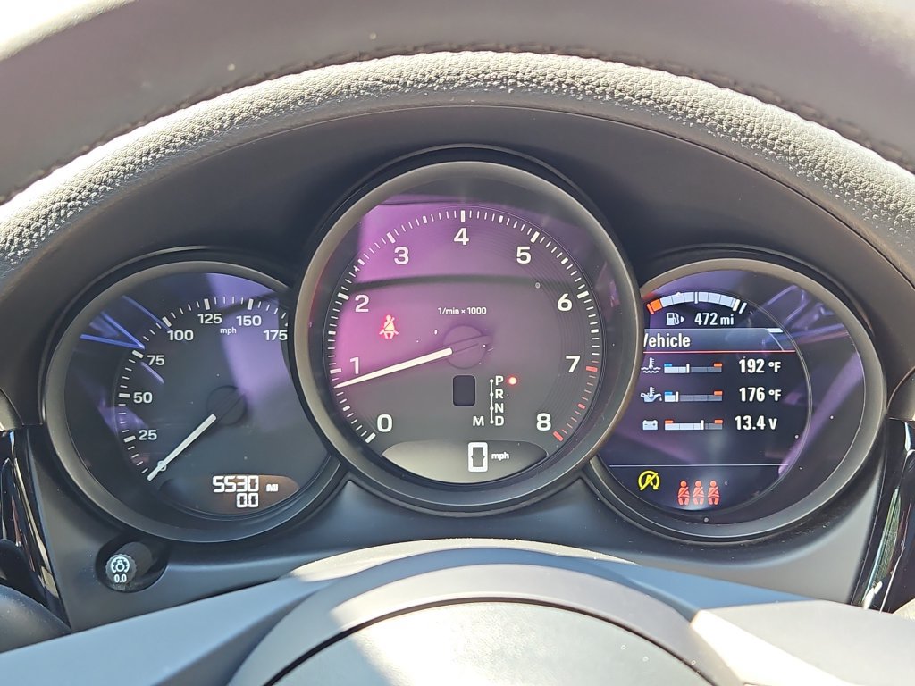 Certified 2026 Porsche Macan AWD/4WD image 35