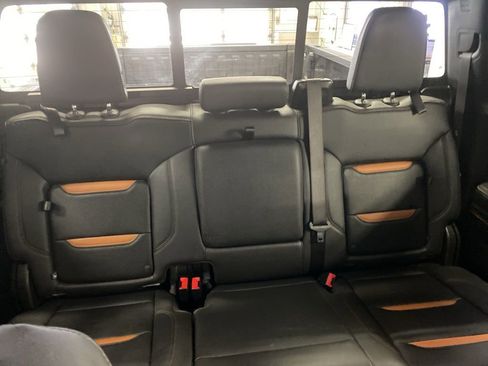 Used 2024 GMC Sierra 1500 AT4 w/ AT4 Premium Package image 24