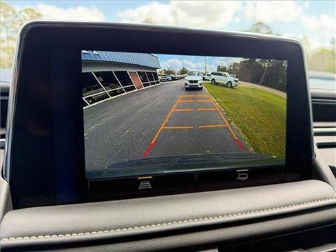 Used 2024 Chevrolet Tahoe Premier image 35