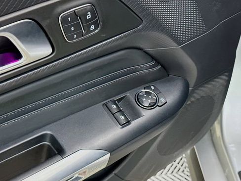 Used 2024 Ford Mustang GT Premium image 18