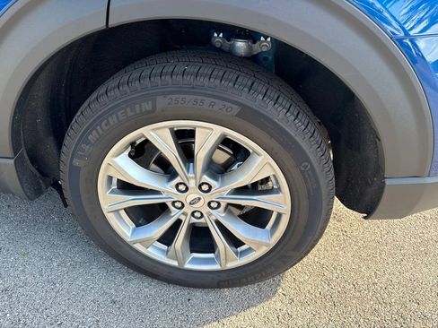 Used 2023 Ford Explorer XLT w/ Equipment Group 202A AWD/4WD image 51