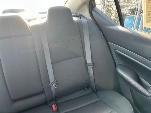 Used 2025 Nissan Altima 2.5 SV image 42