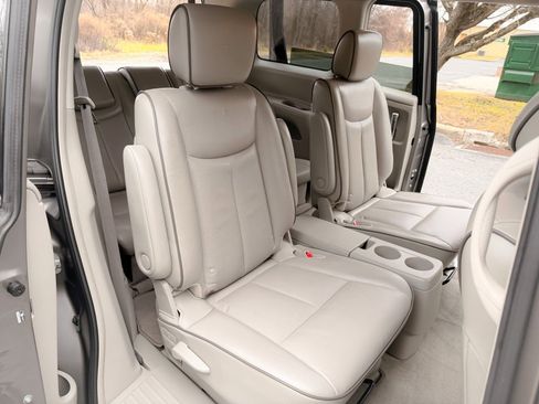 Used 2013 Nissan Quest SL image 21