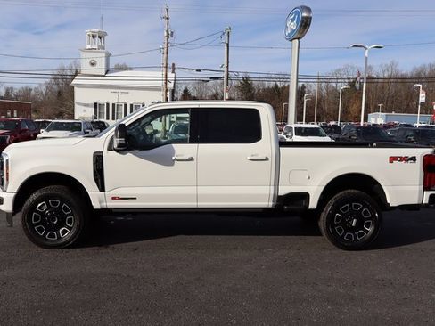 Used 2025 Ford F350 Platinum image 18