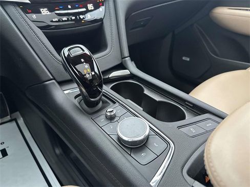 Used 2024 Cadillac XT6 Sport w/ Platinum Package image 58