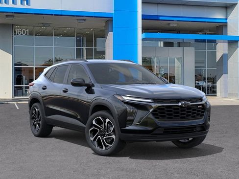 New 2026 Chevrolet Trax RS w/ Driver Confidence Package image 7