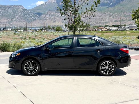 Used 2015 Toyota Corolla S FWD image 9