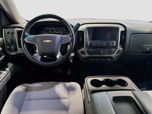Used 2018 Chevrolet Silverado 1500 LT w/ All Star Edition AWD/4WD image 21