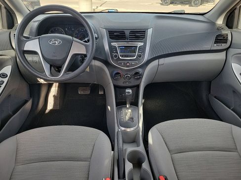 Used 2017 Hyundai Accent SE image 9