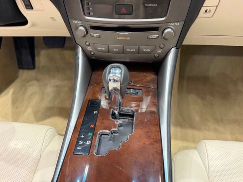 Used 2013 Lexus IS 250C RWD image 43