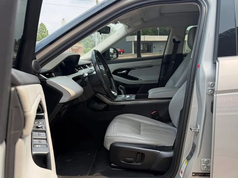 Used 2020 Land Rover Range Rover Evoque S AWD/4WD image 14