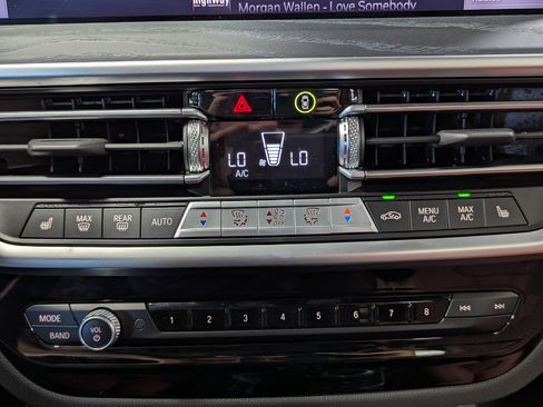 Used 2024 BMW X3 xDrive30i w/ Premium Package w/ZPA image 22