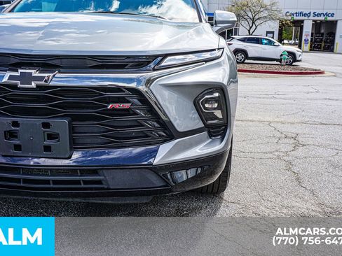 Used 2025 Chevrolet Blazer RS FWD image 19
