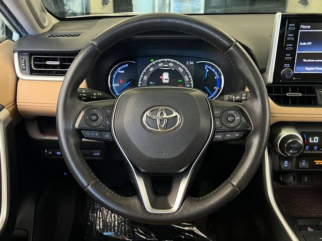 Used 2021 Toyota RAV4 Limited AWD/4WD image 38